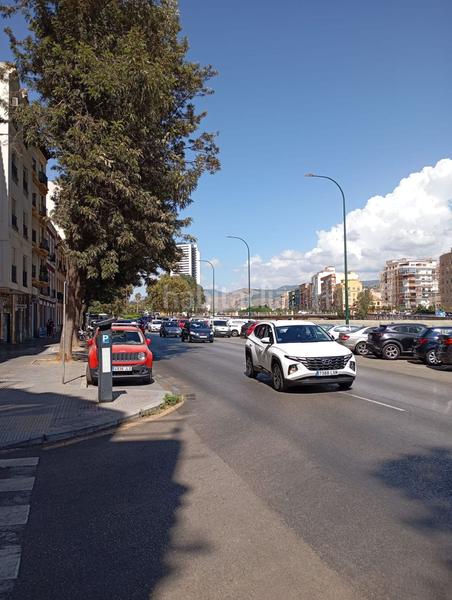 Foto f3907f55-a869-4854-b2ad-bba90f452cfa. Piso casa en venta 4 habitaciones 2 baños. en La Trinidad Málaga