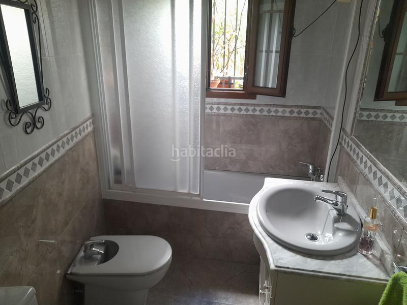 Foto 625cda56-aea4-4777-8d9f-dc5039f58d67. Chalet mit parking in Ctra. Circunvalación - La Magdalena Jaén