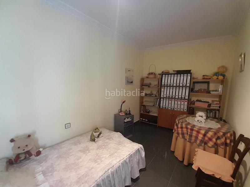 Foto 7c1a27cf-a60e-4be0-a24f-26b9895fdf8d. Chalet mit parking in Ctra. Circunvalación - La Magdalena Jaén