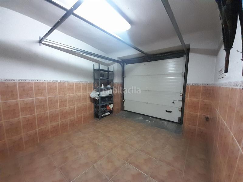 Foto b52dd7d2-7d50-48cb-89db-824d434656aa. Chalet mit parking in Ctra. Circunvalación - La Magdalena Jaén