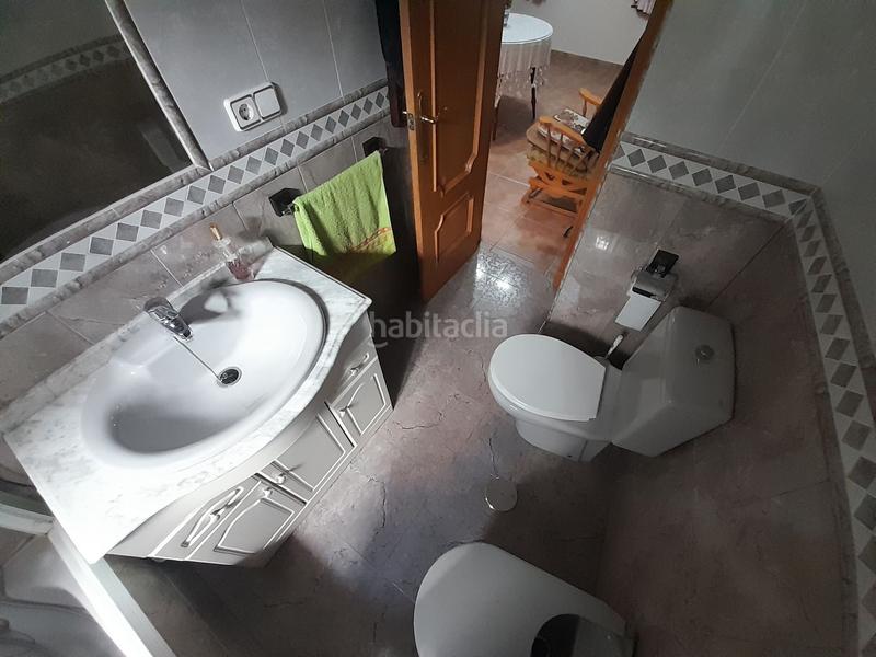 Foto d0cf74c6-9824-4b4a-b6a4-e591bbc5d6a5. Chalet mit parking in Ctra. Circunvalación - La Magdalena Jaén