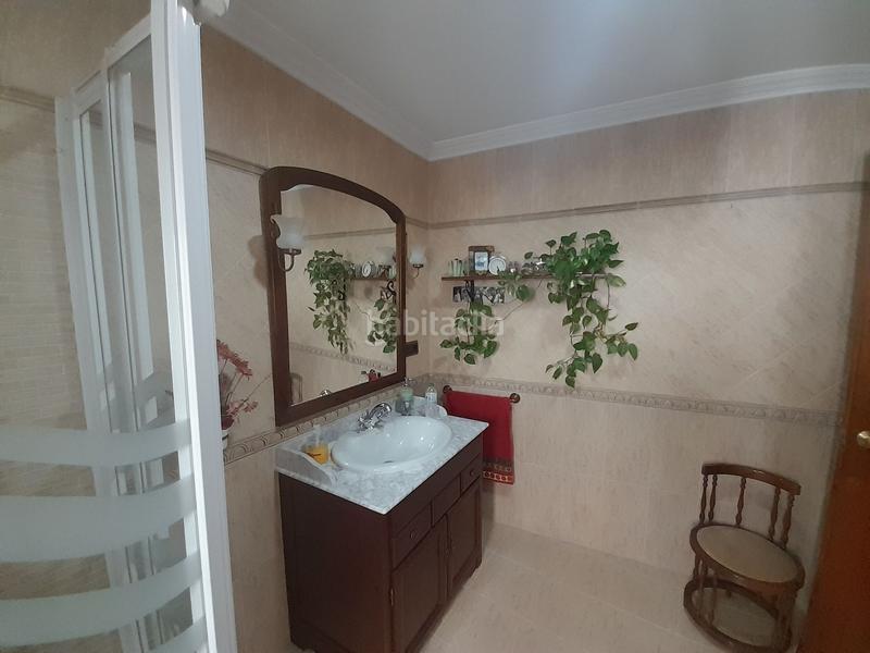 Foto d40e9b09-d590-4cc9-b92d-f166dd491dc2. Chalet mit parking in Ctra. Circunvalación - La Magdalena Jaén