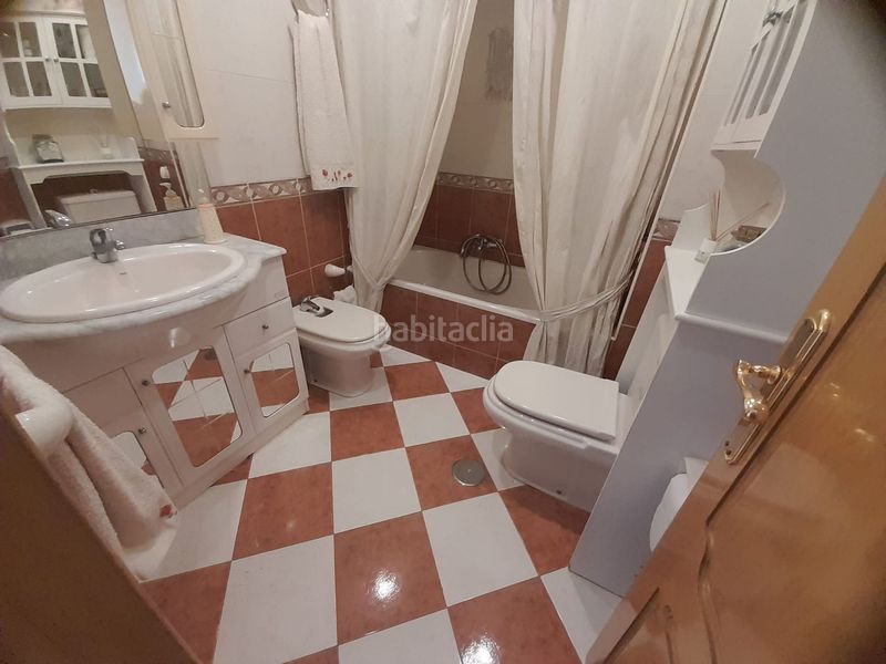 Foto 7b7e79aa-0d78-4e26-8c64-ac7645293e75. Piso en Ensanche Centro - Puerto Málaga