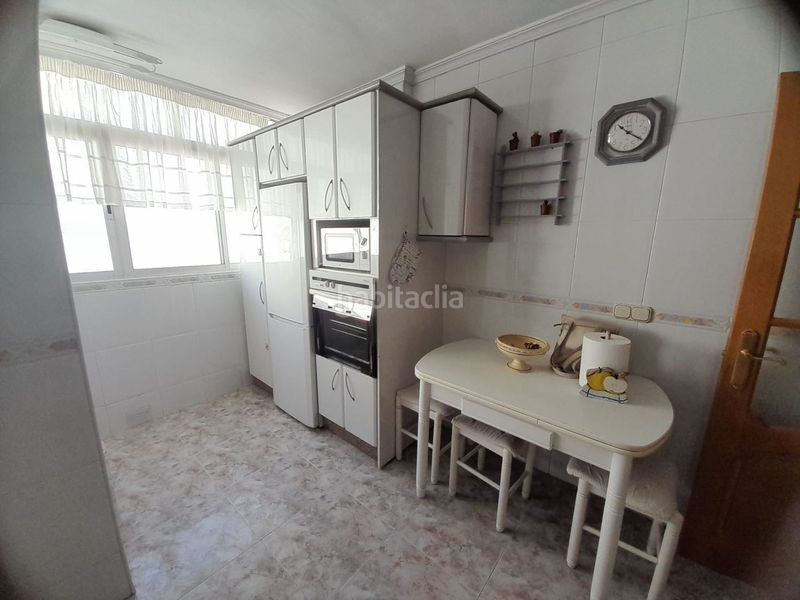 Foto b3d47cb8-8054-4e31-b83c-7a9107bb8f4e. Piso en Ensanche Centro - Puerto Málaga