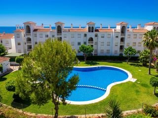 Appartement à La Cala del Moral. **piso en venta en una urbanización tranquila y cuidada**