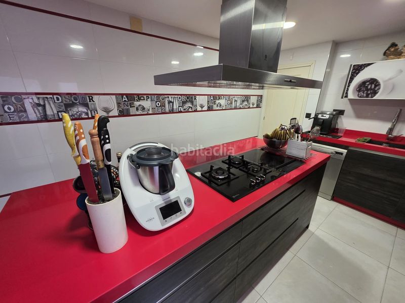 Foto b568bc55-6612-4a7c-80b4-df20725cefdd. Pis amb aparcament a El Ejido Málaga