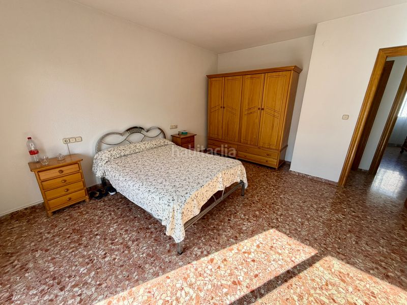 Foto b8ff178a-83ed-417d-b9a2-f4c9309bfd17. Xalet amb aparcament a Maracena