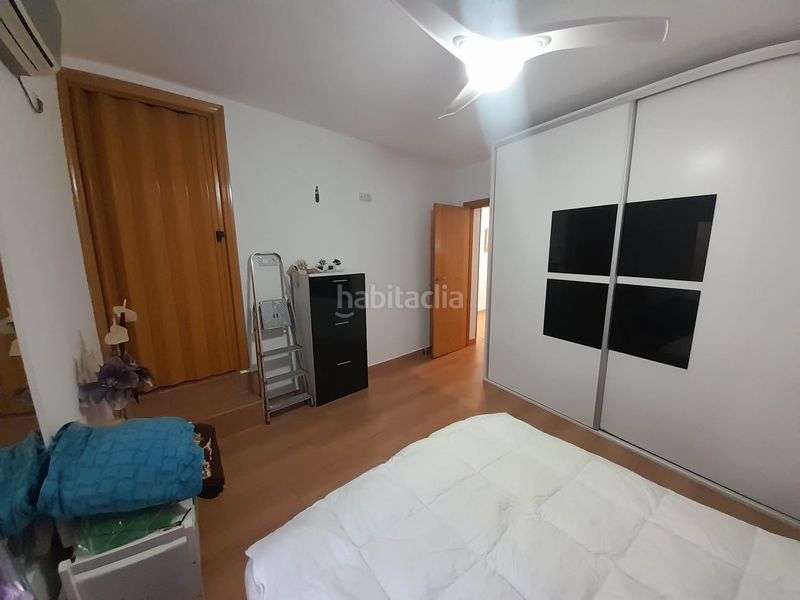 Foto 1eee40aa-b0eb-43b7-9b96-2f37ee1d1d3a. Xalet amb xemeneia a Ctra. Circunvalación - La Magdalena Jaén