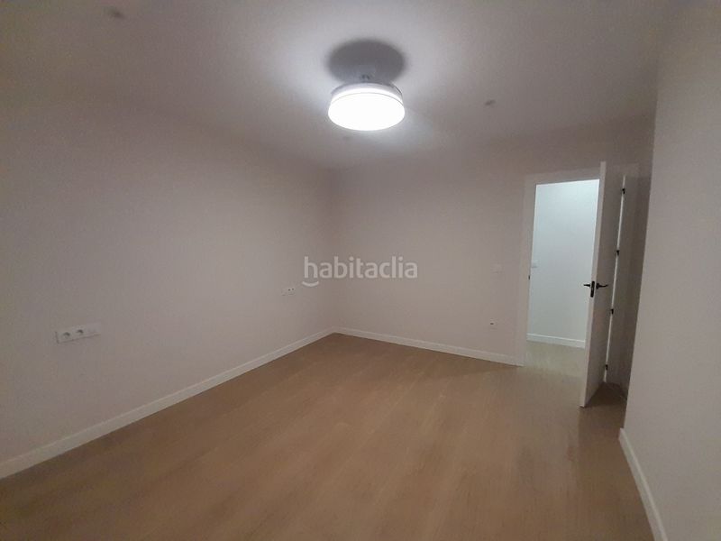 Foto 47ee2f5b-4fde-43a2-9f7f-48b098a02139. Pis a Avda de Madrid - Pº de la Estación Jaén