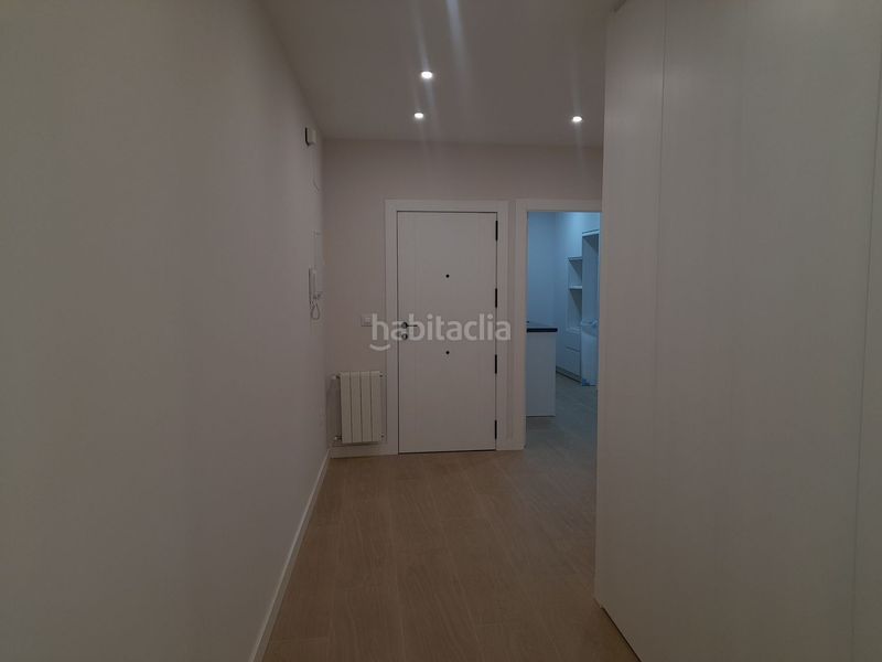 Foto 5d348a54-6ac1-4e1d-948a-a20d9d235597. Pis a Avda de Madrid - Pº de la Estación Jaén