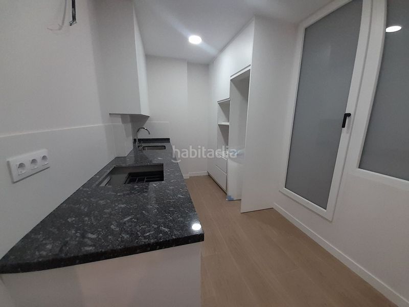 Foto d3139c8f-cc42-4018-a07a-01253055ff3e. Pis a Avda de Madrid - Pº de la Estación Jaén