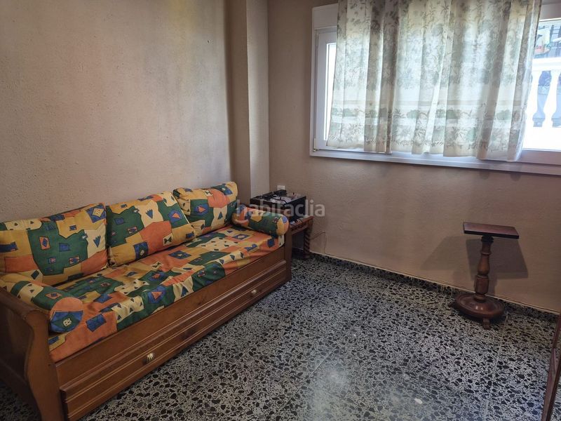 Foto e2e8f0ab-ffa5-4374-beb5-5cf1149ff8b2. Casa adossada a El Molinillo - Capuchinos Málaga