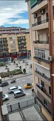 Piso en Camino de Ronda. Inmobiliarias unicasa vende piso en junto a la facultad de cienc