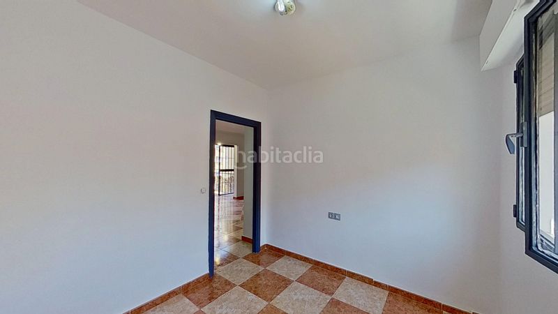 Foto a04b6017-bd15-4a12-8517-6832eee845d1. Pis a Barrio de Ciudad Jardín Málaga
