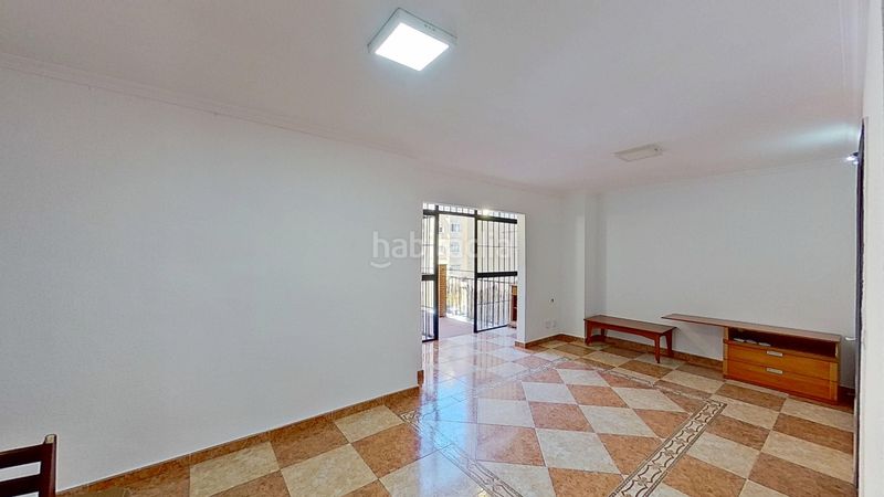 Foto bf0a6cf2-b902-481e-9e91-03a2743fee43. Pis a Barrio de Ciudad Jardín Málaga