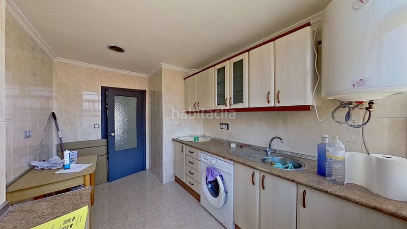 Foto d17e8405-ad43-4e6d-b084-e5648ba68ac9. Pis a Barrio de Ciudad Jardín Málaga