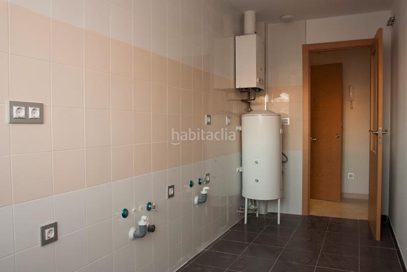 Foto 59112a53-d45f-4c38-80a4-4cb5ce230c65. Flat with parking in El Valle Lucena