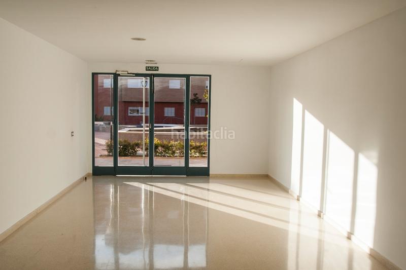 Foto eeeed3ea-9bff-4062-8589-1576534c08cd. Flat with parking in El Valle Lucena