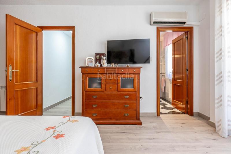 Foto 43ee3466-4e17-40fb-9089-c08242e43bb7. Casa magnifica casa en las gabias con patio y terraza en Gabias (Las)