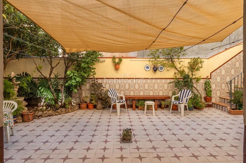 Foto 7c7dd96c-cf1c-4e2f-9ac6-ce516697f531. Casa magnifica casa en las gabias con patio y terraza en Gabias (Las)