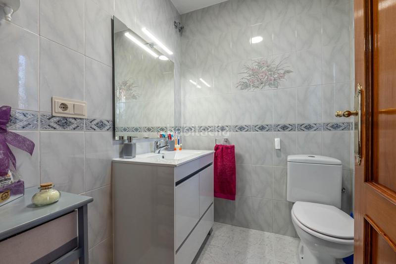Foto c9383709-fd4d-46d6-8814-e10e0a6884c0. Casa magnifica casa en las gabias con patio y terraza en Gabias (Las)