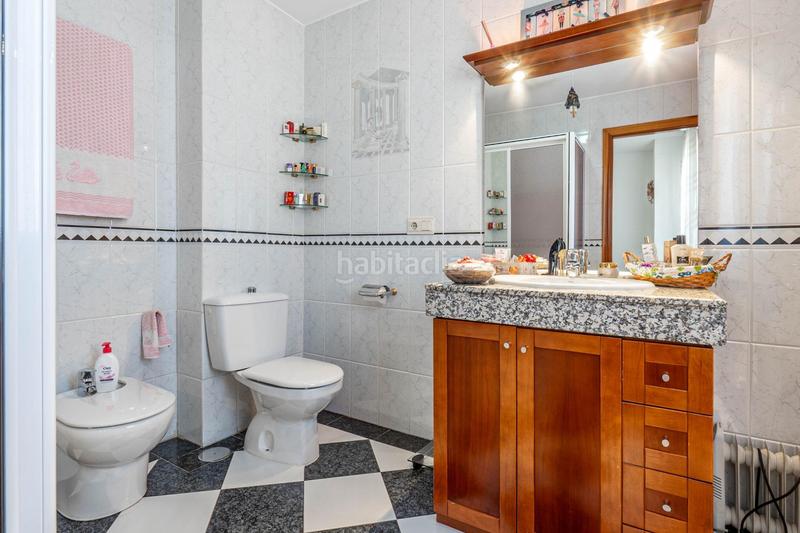 Foto ef74c8f5-f949-4797-be59-e412f965c03d. Casa magnifica casa en las gabias con patio y terraza en Gabias (Las)