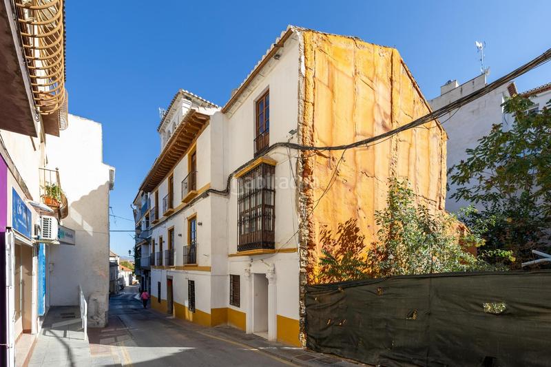 Foto 3534a940-7d58-4c7d-a58f-18307923d930. Chalet casa en pleno centro de alhendin en Ayuntamiento Alhendín