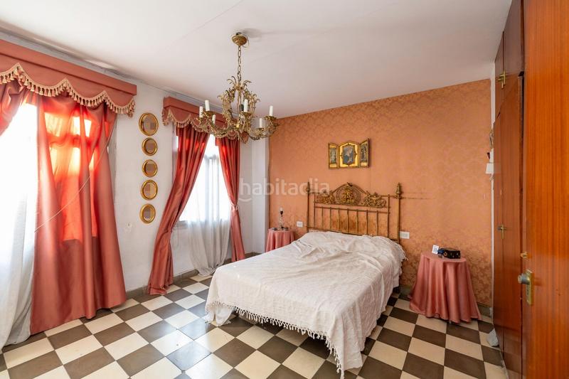 Foto c51e3eb1-483b-4c02-8d96-d276e7aebe3a. Chalet casa en pleno centro de alhendin en Ayuntamiento Alhendín