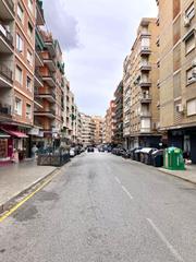 Location Parking voiture  Calle emperatriz eugenia. Plaza de garaje en emperatriz eugenia