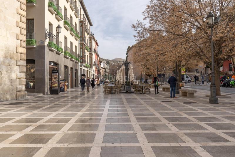 Foto c1b07e47-7c26-49ce-8992-cc689fba8372. Piso en calle calle puente espinosa 28 maravilloso piso en paseo de los tristes en Granada