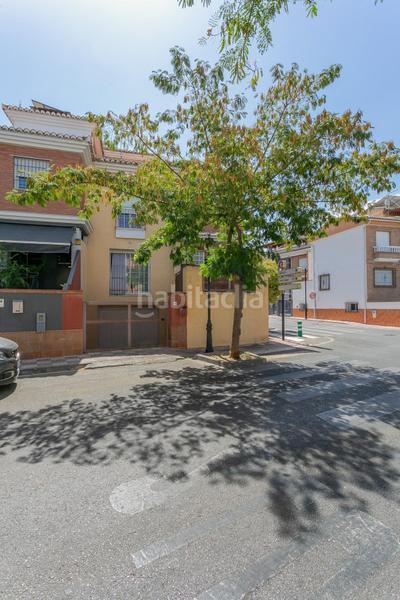Foto 3c433d75-3df4-411b-b760-8259d47f06ba. Casa aparellada amb calefacció a San Miguel Armilla
