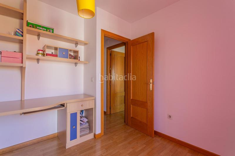Foto cb878f26-e7ca-4bb8-82dd-b0ac0b86117b. Casa aparellada amb calefacció a San Miguel Armilla