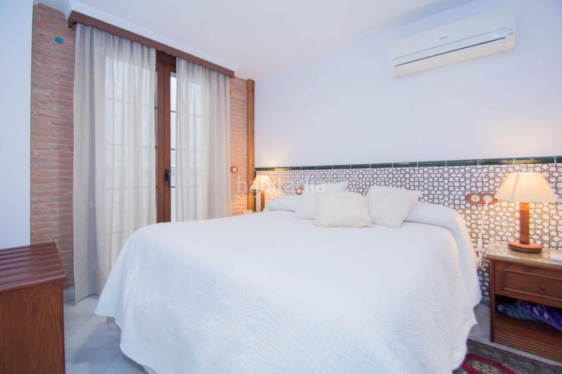 Foto a4129f11-ea6b-4fec-b42d-9f39367c2c0d. Casa  dividida en 4 apartamentos ideal para inversion en Güéjar Sierra