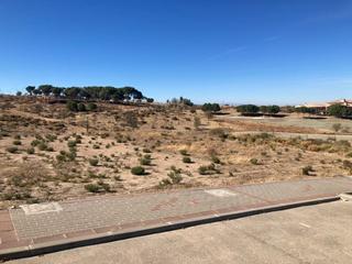 Terreno residencial en Calle Cerro de los Pinos