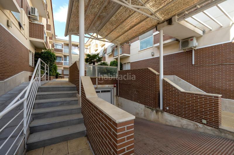 Foto 61f28fe1-af79-4a57-835d-d220c71b41e9. Piso  de 2 dormitorios con garaje en Atarfe