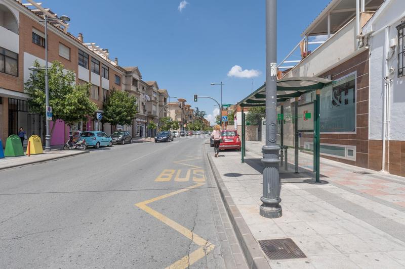 Foto 03f7d4b8-d42f-4529-ac06-ef1d97e91db6. Local comercial a Cenes de la Vega