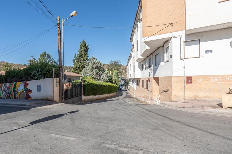 Foto 5fe6b551-59a7-4522-a743-be9a898c0155. Local comercial a Cenes de la Vega