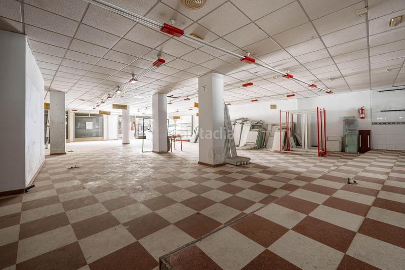 Foto cc0f5840-ea6b-4b7f-a630-7a94b44d1b3d. Local comercial a Cenes de la Vega