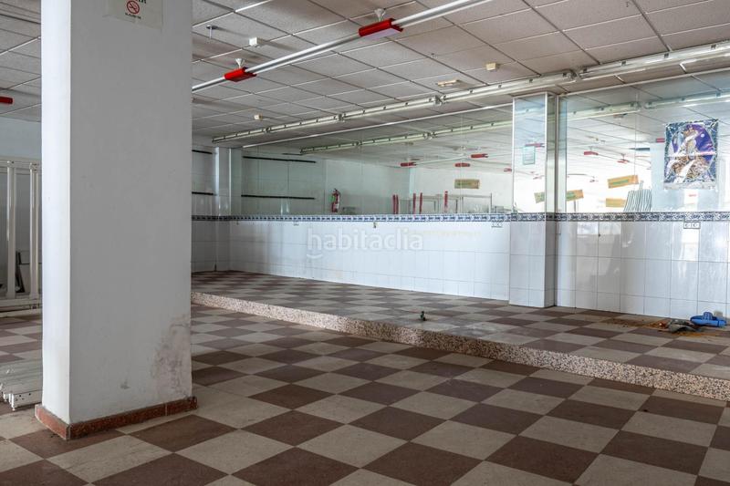 Foto edee969c-530c-4ee5-b193-e5bc788df06e. Local comercial a Cenes de la Vega