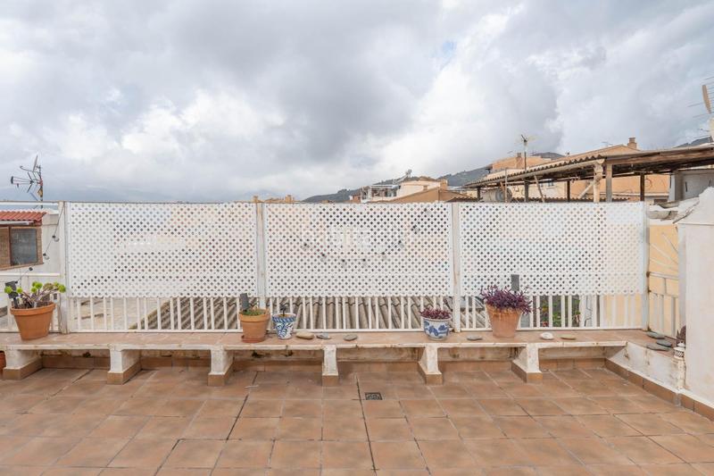 Foto eb0bba9f-ef68-4697-86f8-b5a0a4f54d43. Casa con riscaldamento parcheggio in Lanjarón