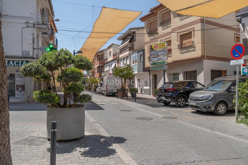 Foto 8b93594f-d63e-488e-a1fb-72018dc87ad3. Piso  haciendo esquina en cullar vega en Cúllar Vega