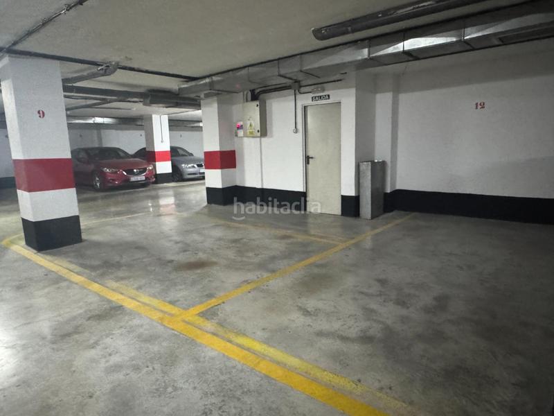 Foto 323b05a0-9284-48ce-ae59-0ee693ec2465. Alquiler piso  de alquiler de 2 dormitorios centro en Granada