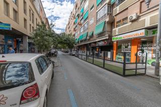 Local commercial  Calle de pedro antonio de alarcón. Local en venta en pedro antonio de alarcón