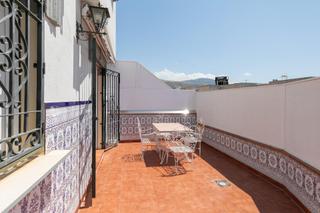 Maison jumelée  Calle luis rosales. Casa reformada en cenes de la vega