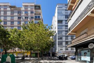Appartement  Calle de pedro antonio de alarcón. Oportunidad única en el centro de granada!   piso en venta en pe