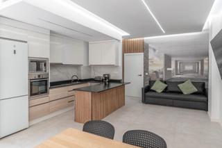 Flat  Calle profesor tierno galvan