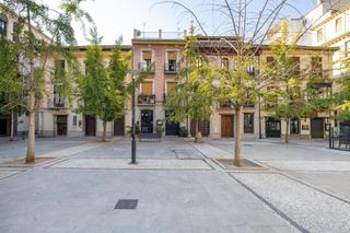 Edifici  Plaza campillo bajo. Edificio en pleno centro de granada