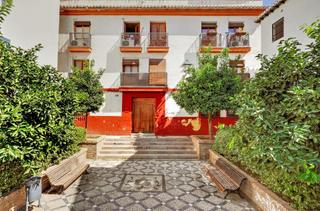 Appartamento  Calle de elvira. Apartamento en calle elvira