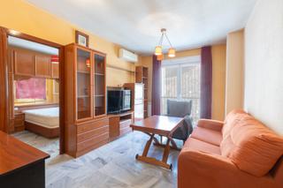 Appartement  Avenida avenida de sierra nevada, 95. Fantástico piso en última planta