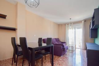 Appartement  Calle perez galdos. Piso con plaza de garaje y trastero incluido